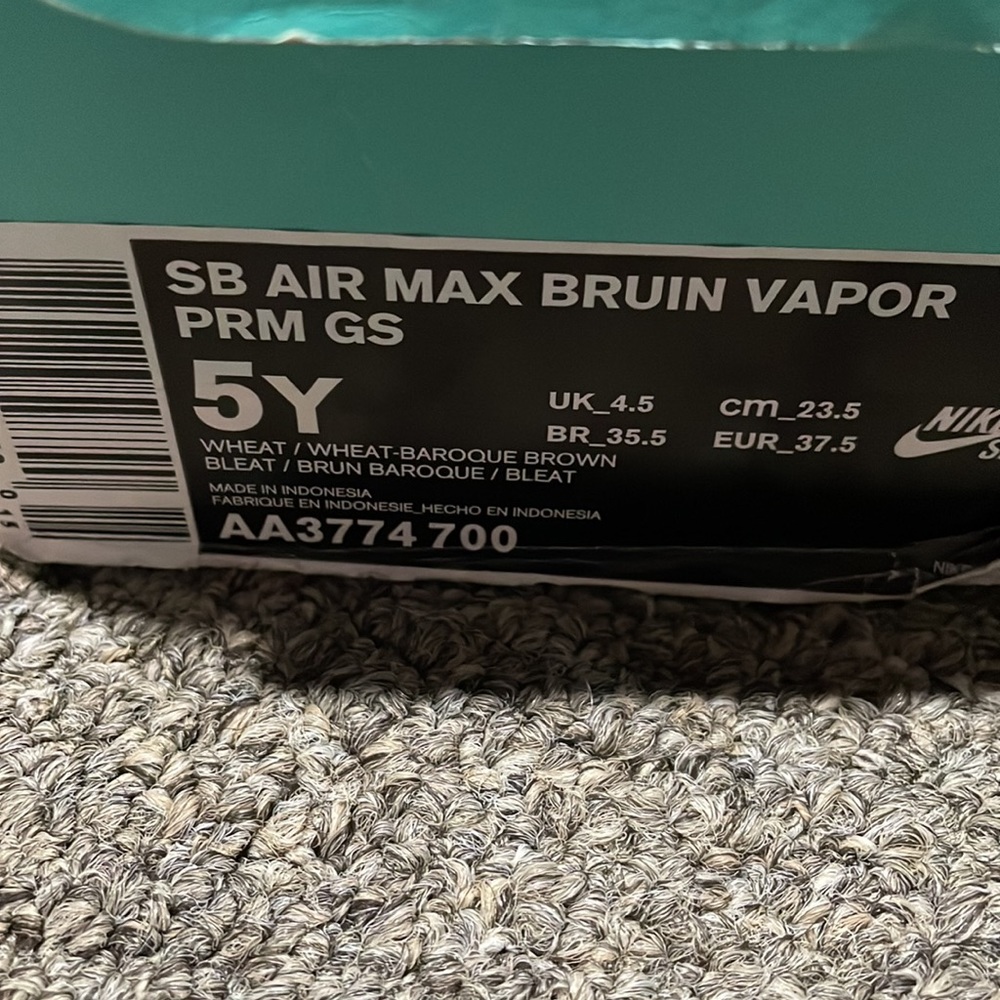 Air max - Picture 6 of 6